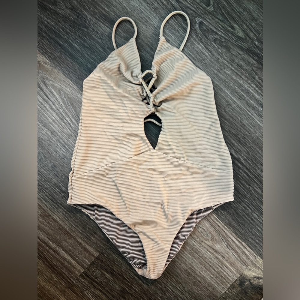 ACACIA Swimwear Kokomo in Nude Ribbed